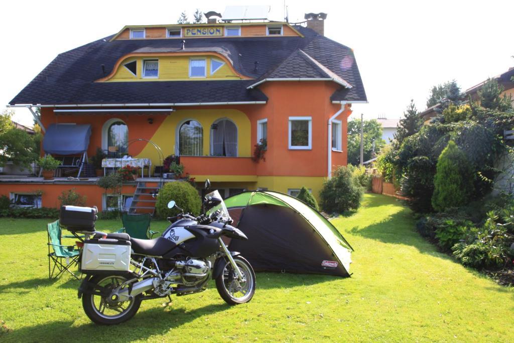 Penzion Leamy Rokycany Exterior foto